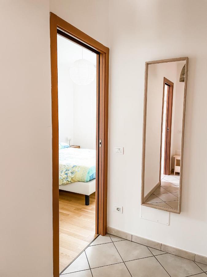 Agriturismo Familiare I Giardini Del Lago Varese Eksteriør billede